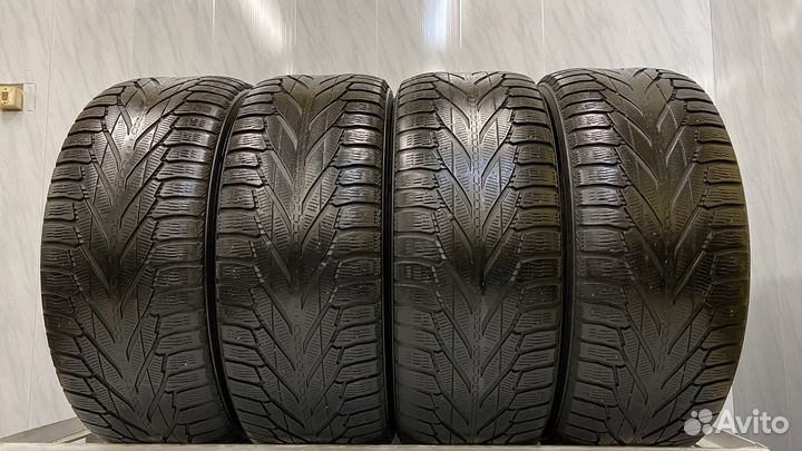 Nokian Tyres Hakkapeliitta R2 285/60 R18 116R