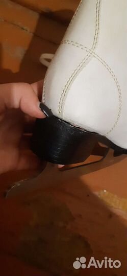 Коньки для фигурного катания