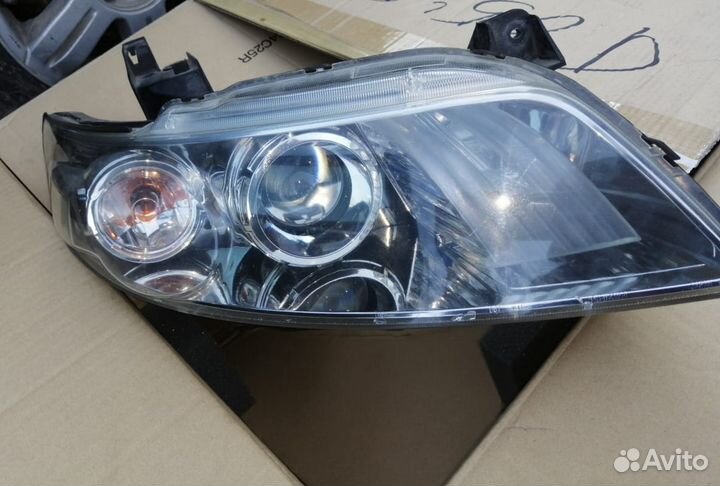 Фара Infiniti fx35/45