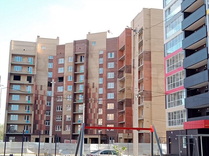 3-к. квартира, 108 м², 5/10 эт.