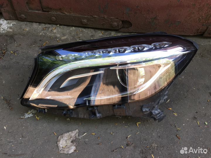 Мерседес GLA 156 фара