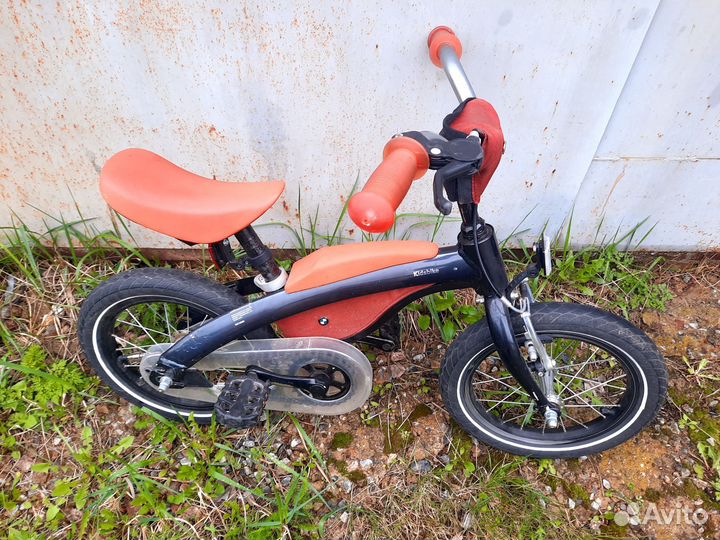 Детский беговел-велосипед Kidsbike BMW 14