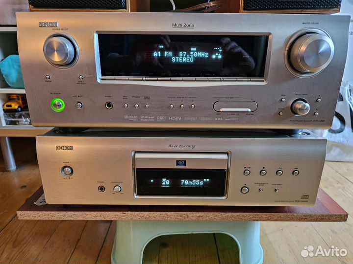 CD проигрыватель вместе с ресивером Денон