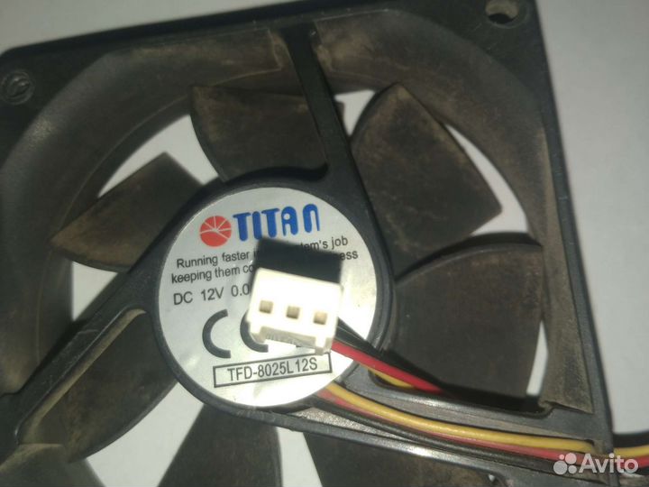 Вентилятор 80х80мм