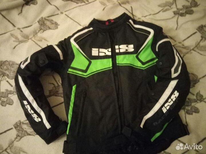 Продам Мотокуртку IXS