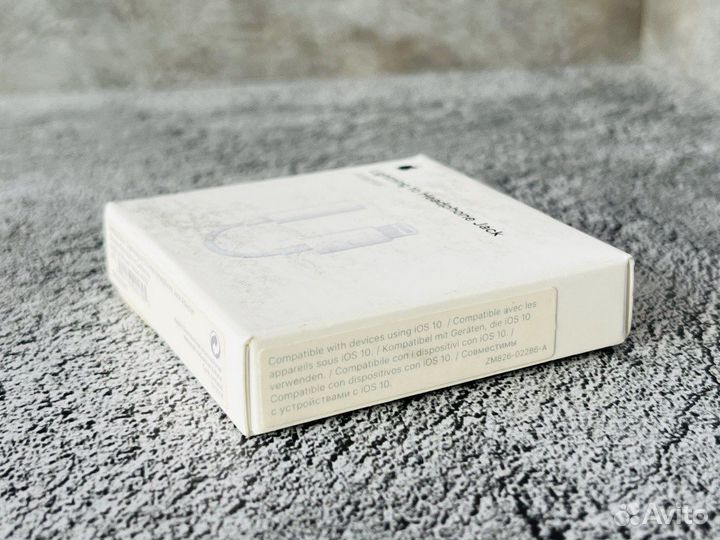 Адаптер Apple Lightning to 3.5 Jack MMX62ZM/A