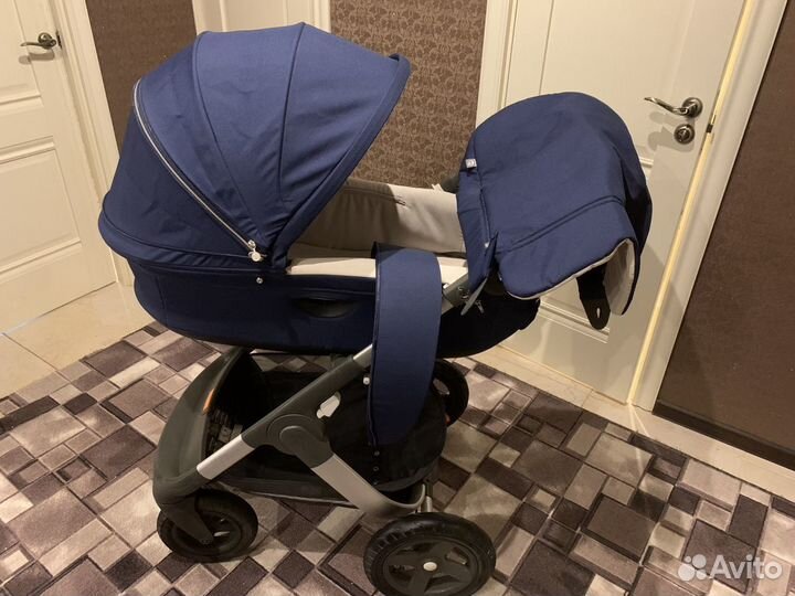 Коляска стокке trailz