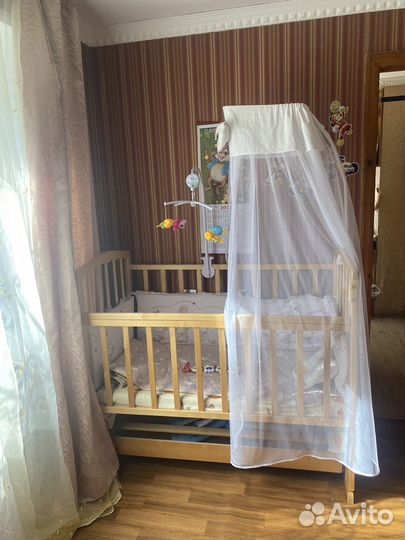 Кровать с балдахином