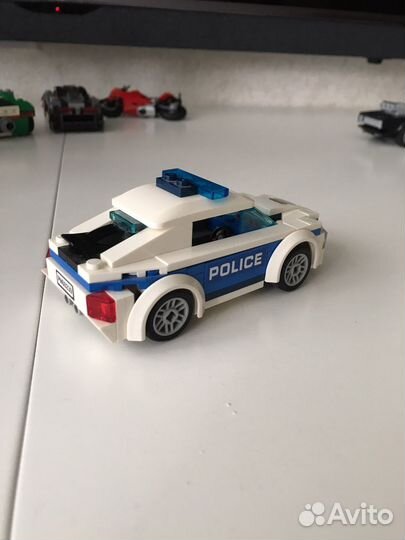 Lego полицейская машинка