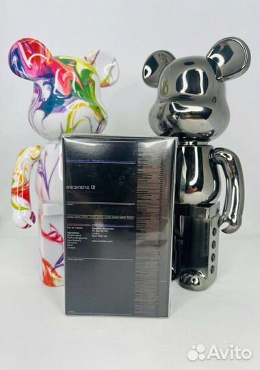 Escentric molecules 02