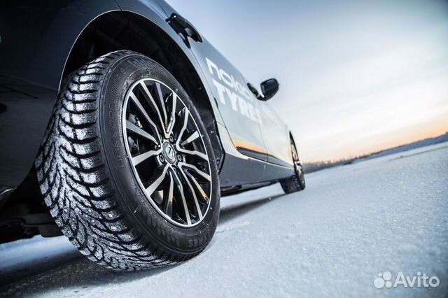 Nokian Tyres Hakkapeliitta R3 215/45 R20