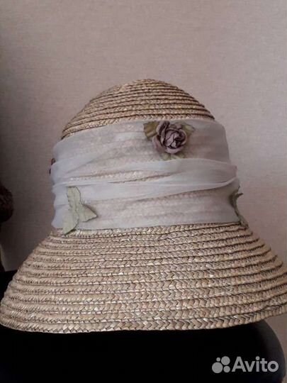 Шляпа женская соломенная