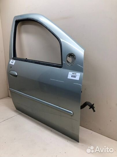 Дверь передняя правая Renault Logan