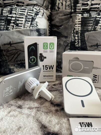 Автомобильное зарядное устройство для телефона