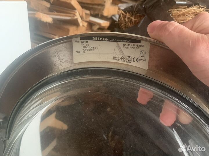 Фасад стиральной машины с дверью miele