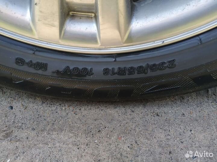 Zeta Azura 235/55 R18 100V