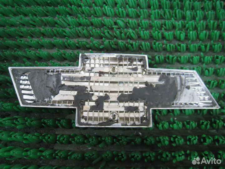 Эмблема багажника Chevrolet Aveo T300 2012