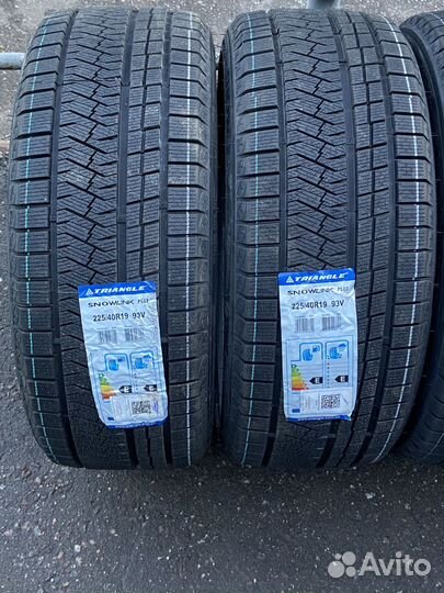 Triangle PL02 225/40 R19 93V