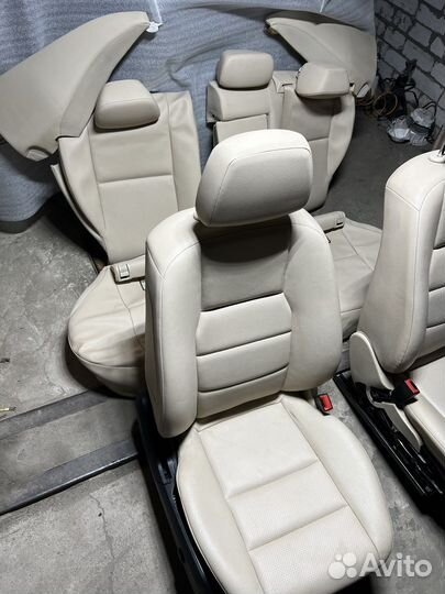 Кожаный салон Мерседес GLK X204