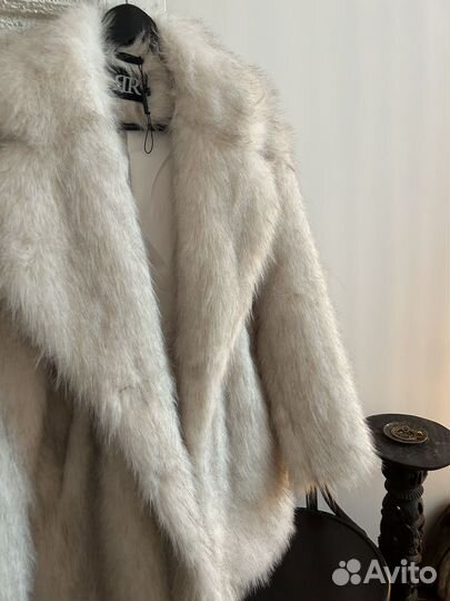 Шуба песец эко-мех новая удлиненная