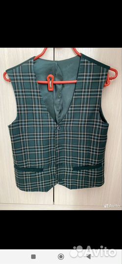 Жилет школьный