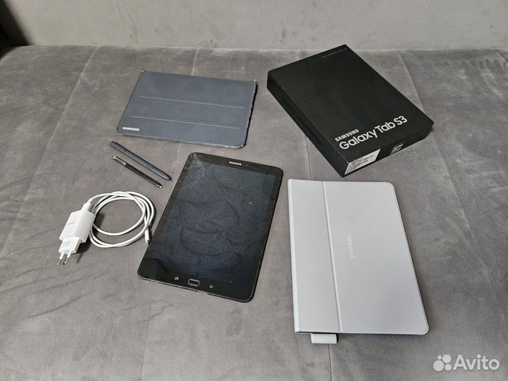 Планшет Samsung Galaxy Tab S3 9.7