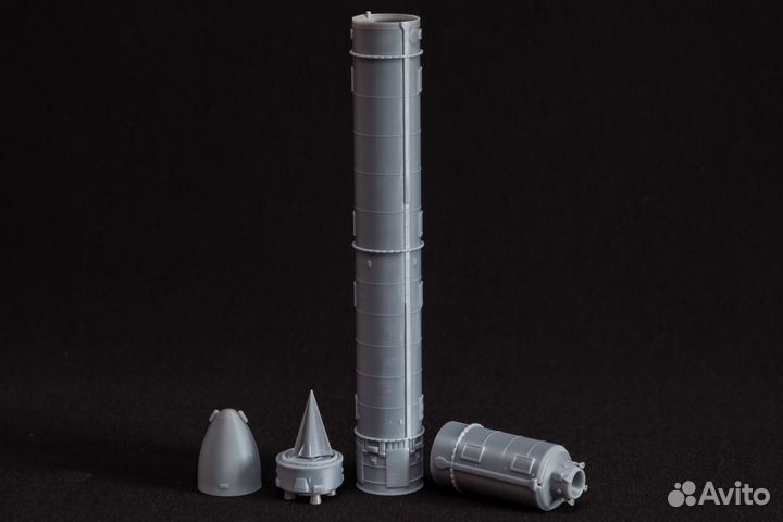 Сборная модель самолета Arma Models 1/144