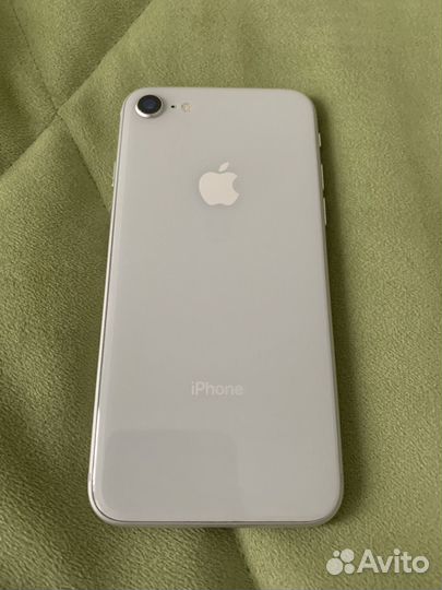 iPhone 8, 64 ГБ