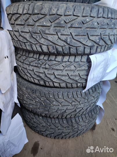 Kormoran Stud 2 205/55 R16