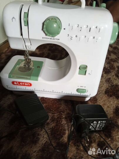 Швейная машинка Leran