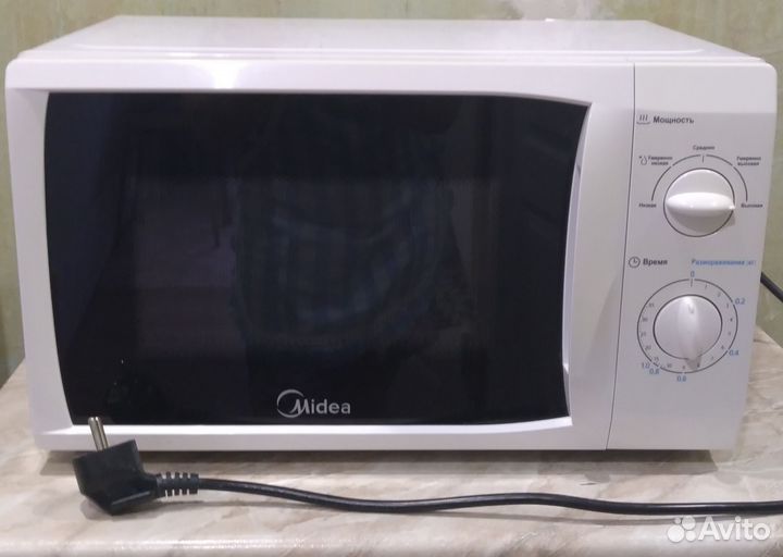 Микроволновая печь Midea бу