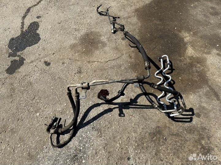 Renault Duster 2.0 трубка гура