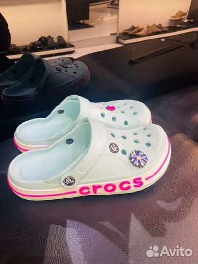 Crocs сабо мятные