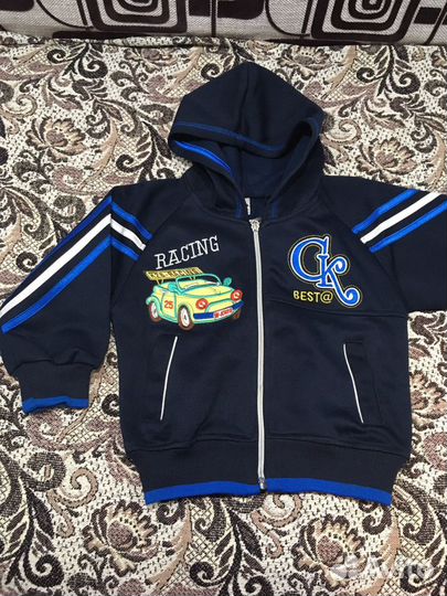 Спортивный костюм на мальчика