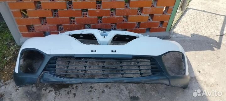 Передний и задний бамперы на Рено Каптур