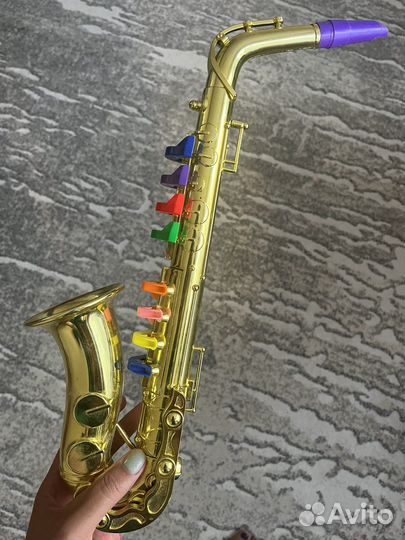 Саксофон игрушечный