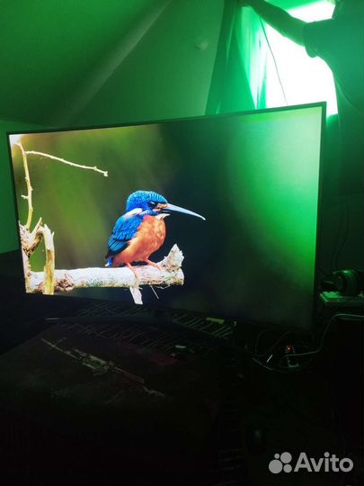 Телевизор Samsung smart tv 4k