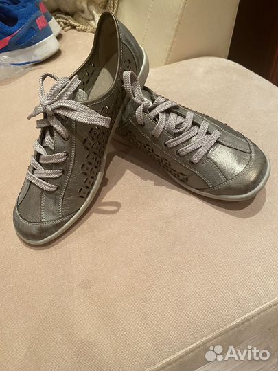 Туфли женские 38 размер