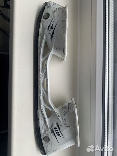 Стакан для хоккейных коньков CCM SB4.0 271L+лезвия