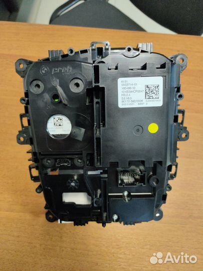 Центральная консоль BMW X6 (G06)