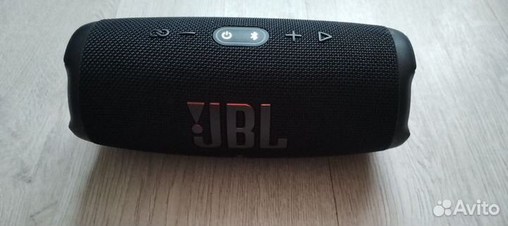 Колонка jbl charge 5 бу