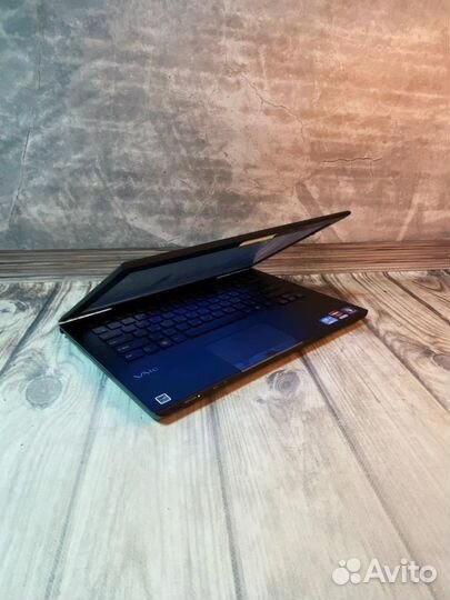 Ультрабук Sony Vaio в оригинальной коробке/Radeon