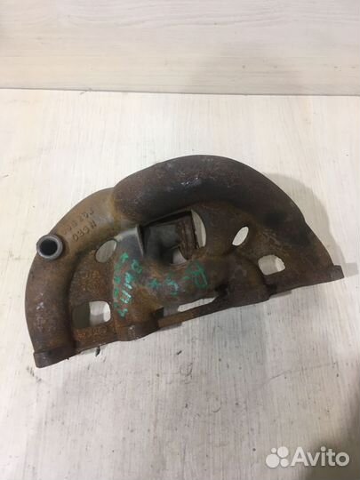 Коллектор выпускной Фольксваген пассат Б5 1.6