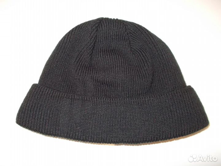 Вязаная шапка мужская