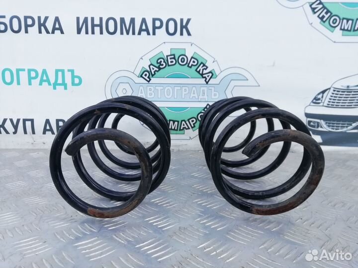 Пружина передняя Vw Golf MK6 1.4 2011г Цена за пар