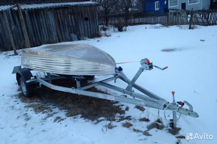 Продам лодочный мотор honda bf 10, прицеп и лодку