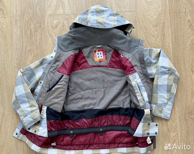 Сноубордическая куртка женская roxy