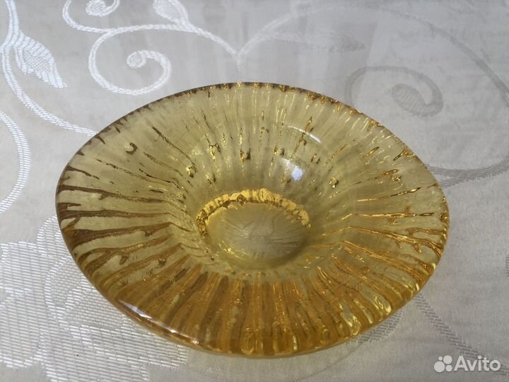 Пепельница СССР желтое стекло