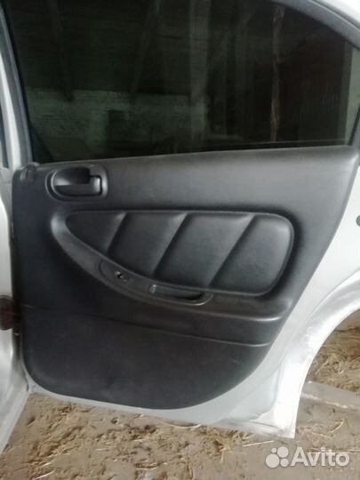 Запчасти на Dodge stratus 2