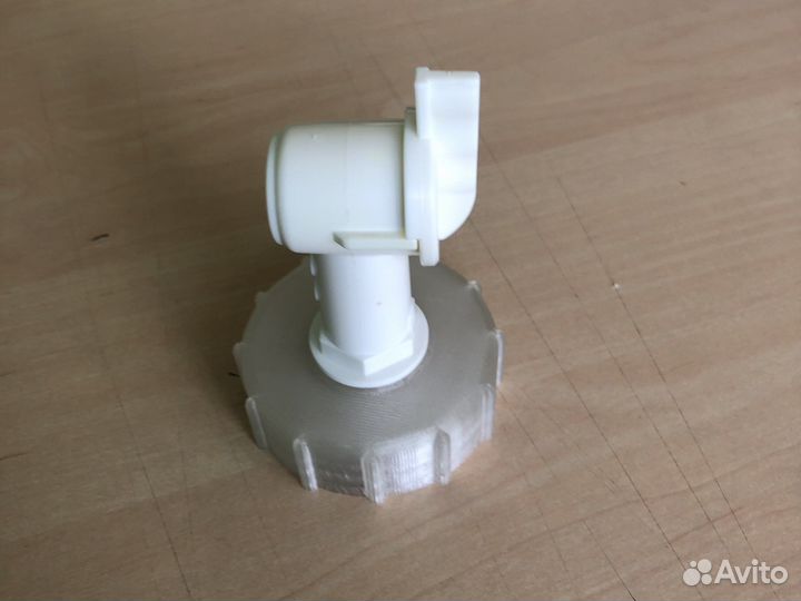 Переходник для еврокуба или канистры